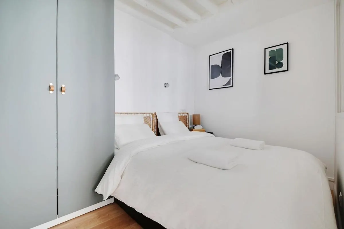 Magnifique Apartment In The Marais - Paris France